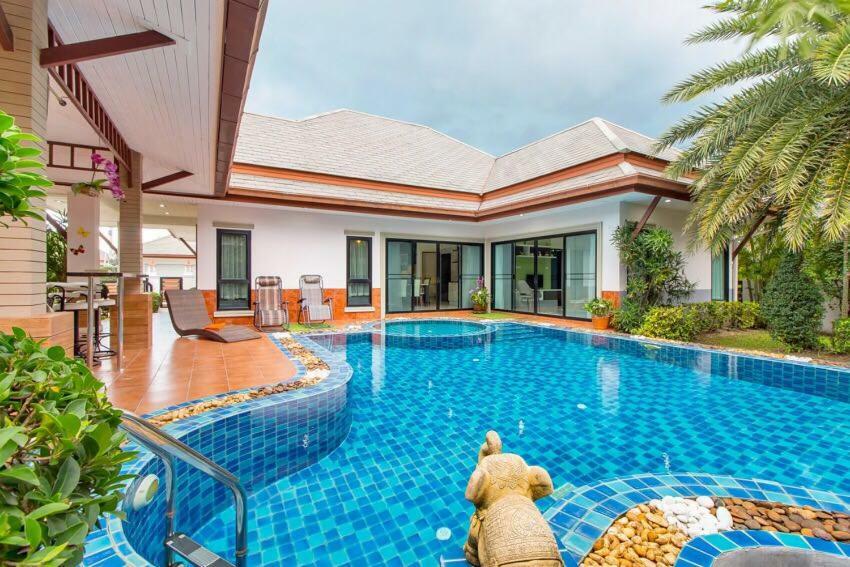 Villa Nataly Na Chom Thian Exterior photo